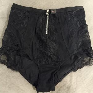 La Senza Black Lace High Waisted Underwear NEW